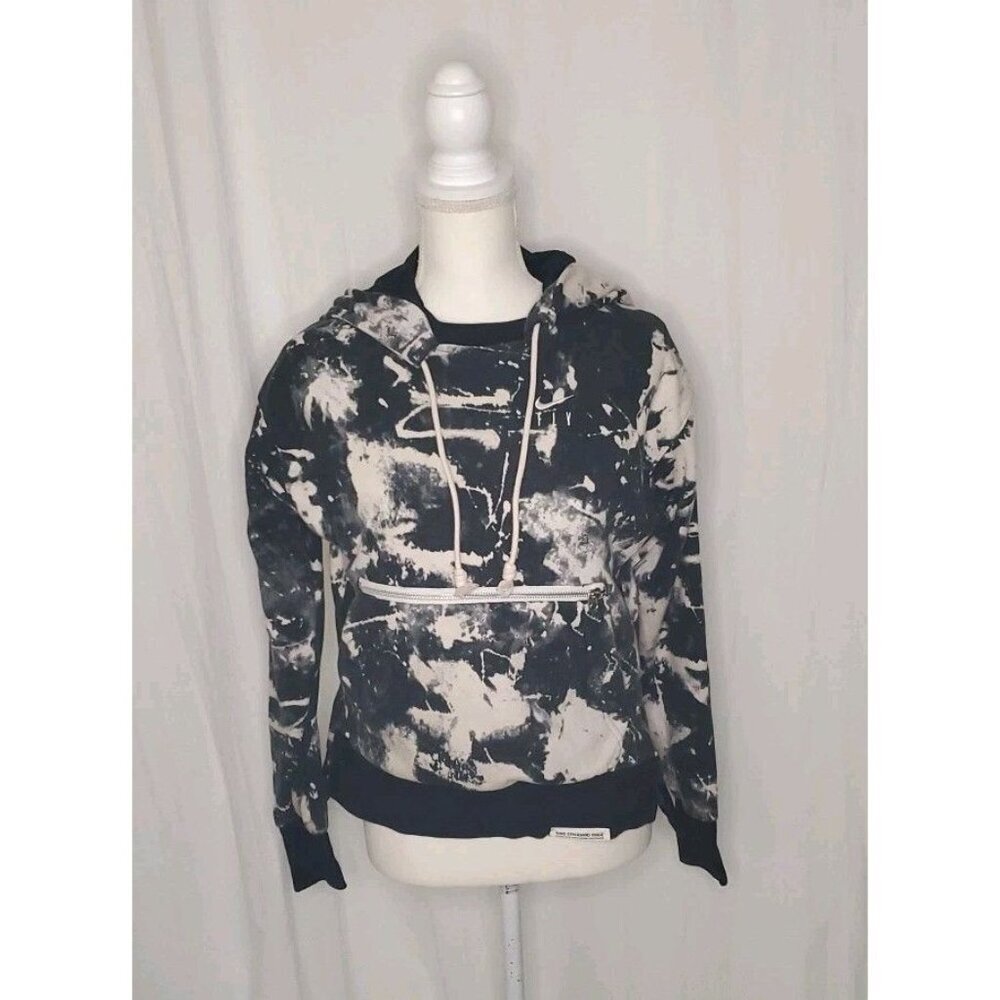 Nike Standard Issue Dri-FIT Hoodie Mens XS Black Gray Tie Dyed Embroidered Logo